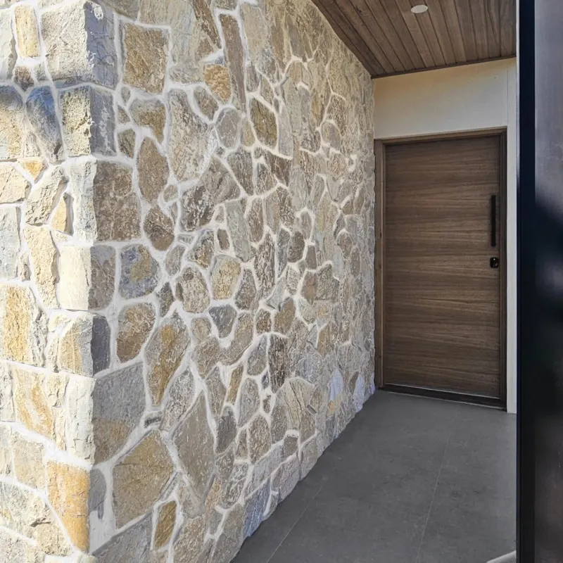 Ledger stone & veneer