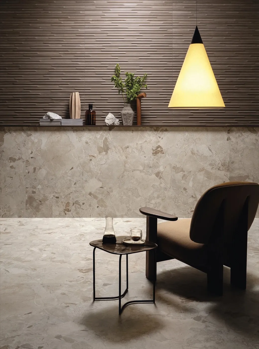 Biancone, photo 3 (Installed · Mandorla)