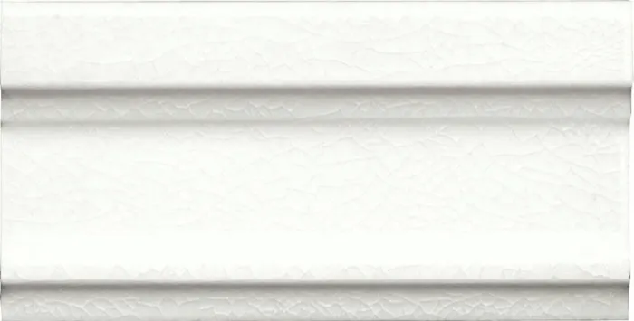 Crown molding, 3 x 6 in in White