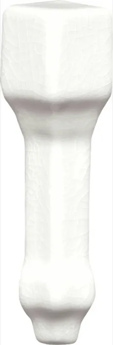 Crown molding end cap in White