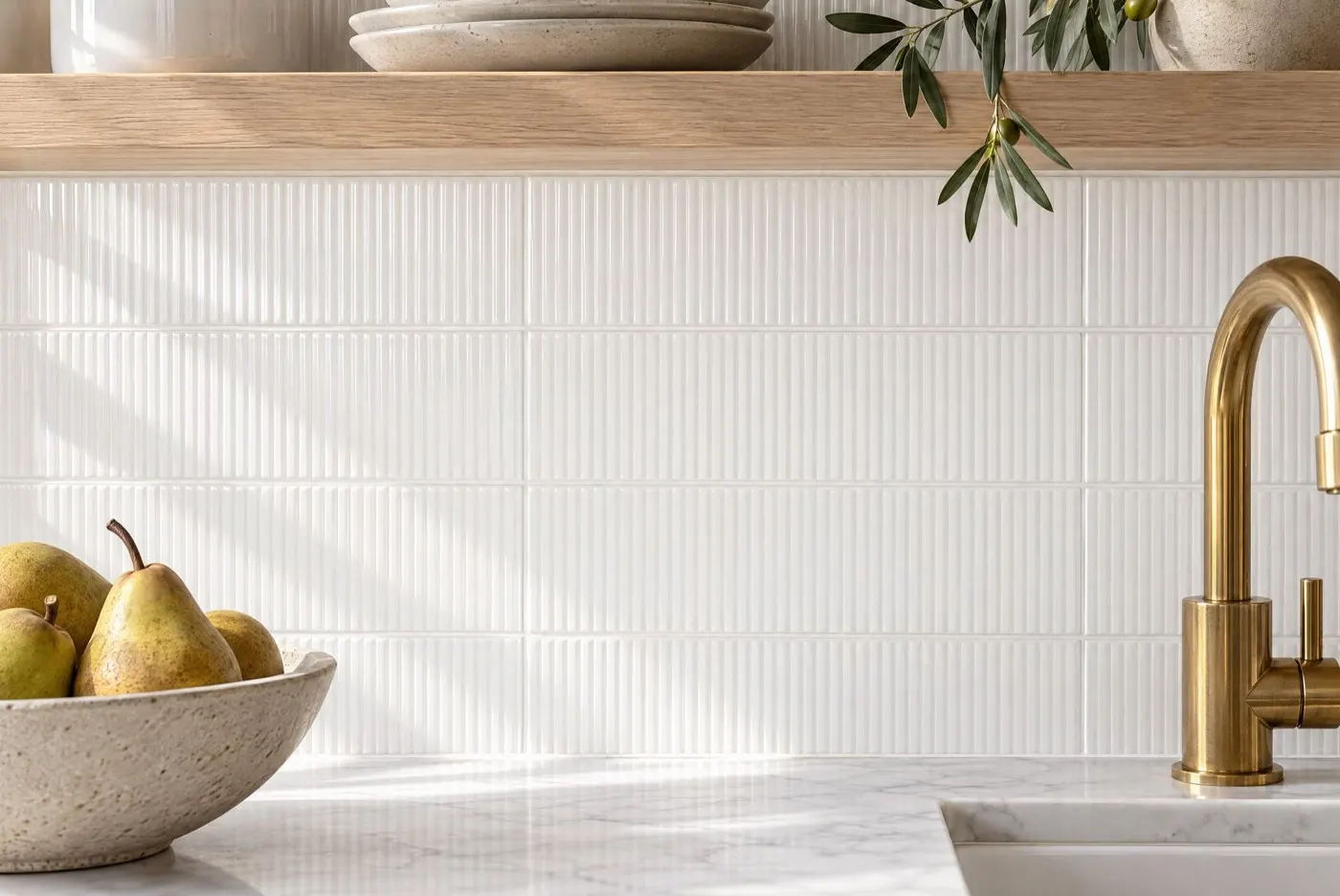 Linear Ridge, photo 11 (Installed · Natural Glossy)