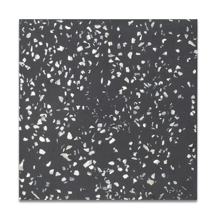 Loom, photo 61 (Mother of Pearl Black)