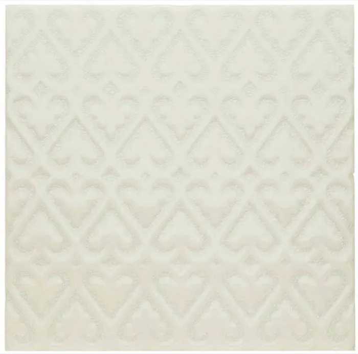 Heart lattice relief deco, 6 x 6 in in Whitecaps