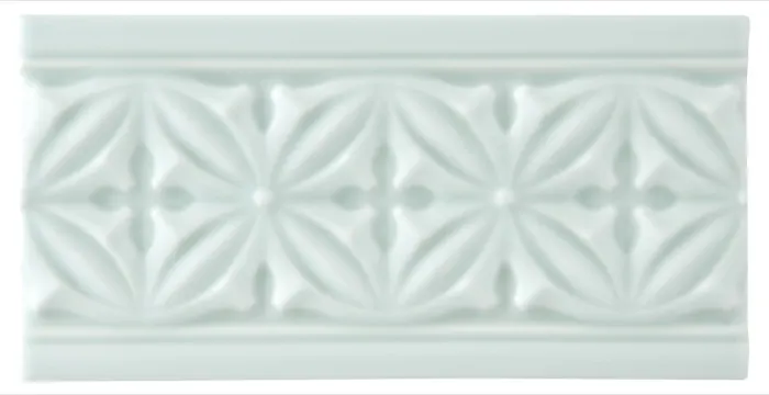 Petal relief border, 3.8 x 7.8 in in Fern