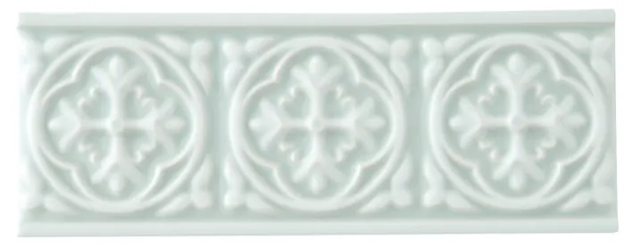 Rosette relief border, 2.8 x 7.8 in in Fern