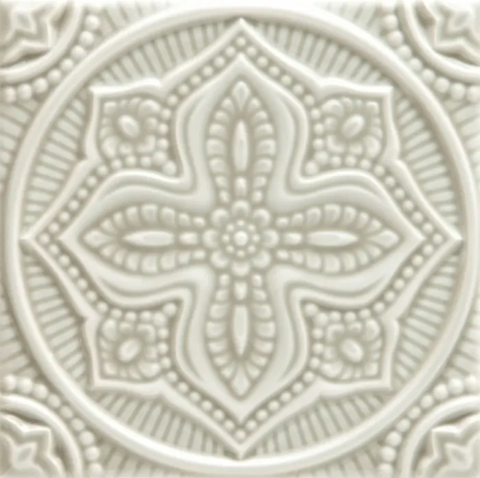 Quatrefoil relief deco, 5.8 x 5.8 in in Graystone