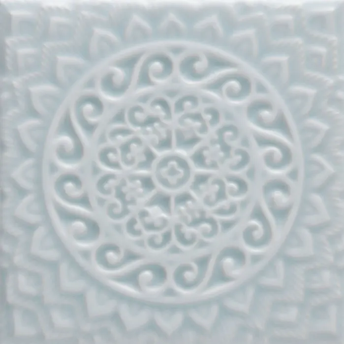 Medallion relief deco, 5.8 x 5.8 in in Ice Blue