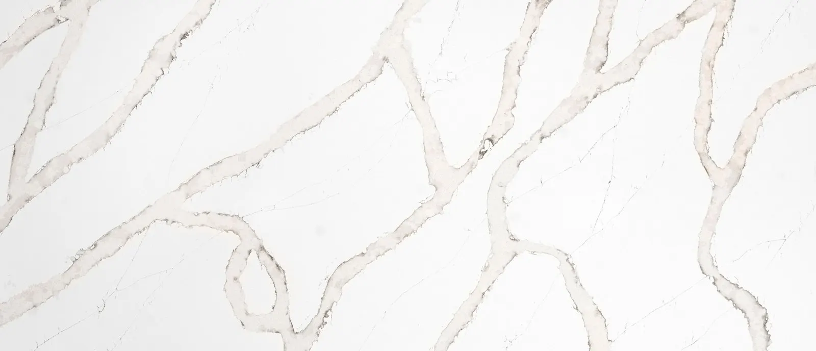 Calacatta Garda quartz slab