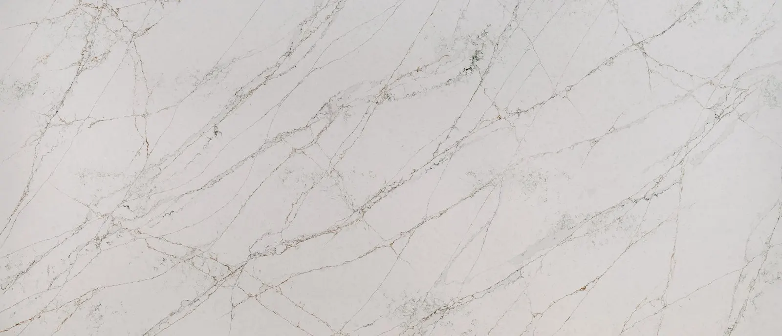 Calacatta Varenna quartz slab