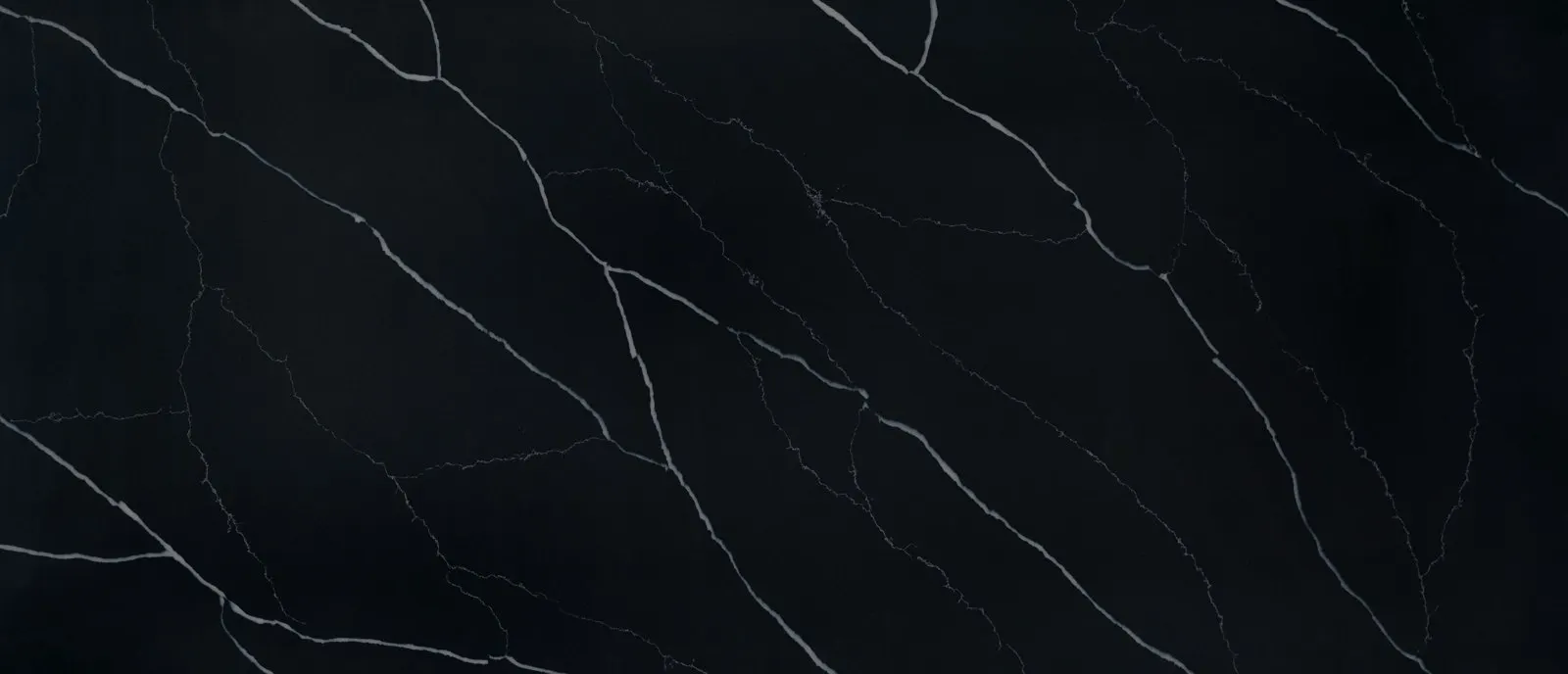 Marquis Black quartz slab