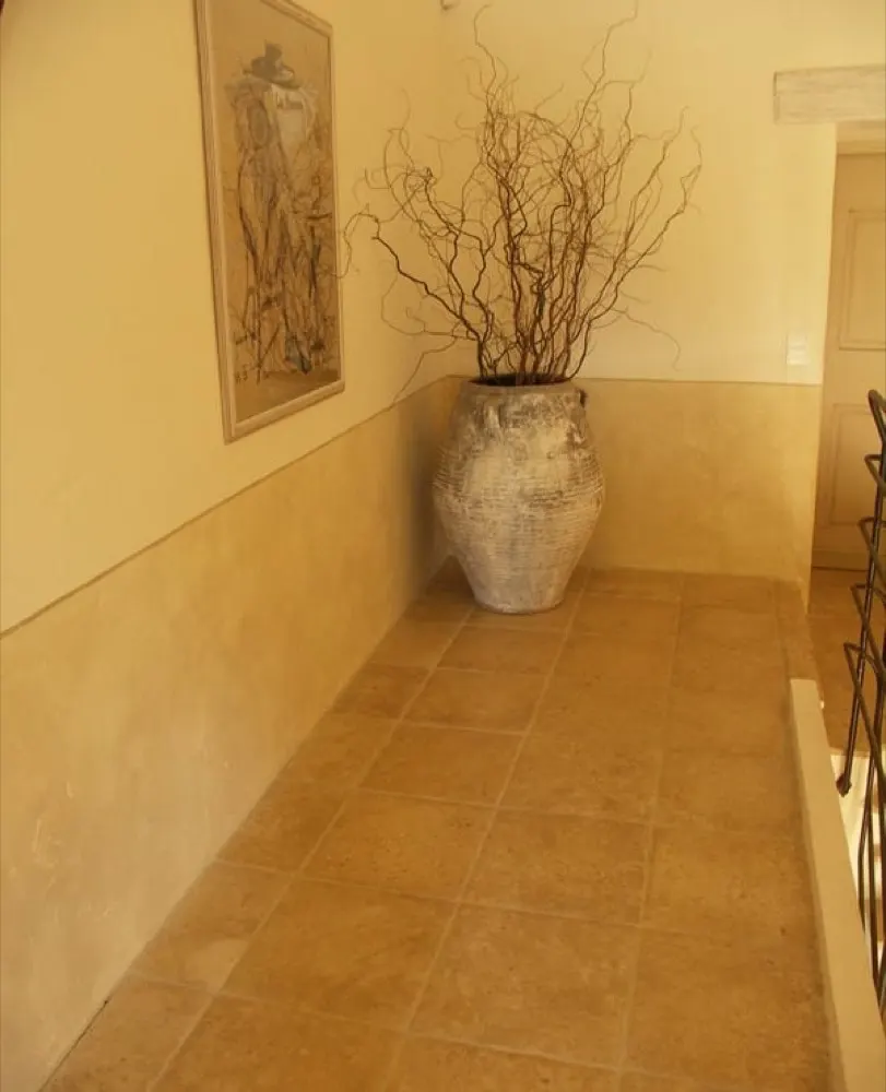 Massangis Jaune limestone tiles