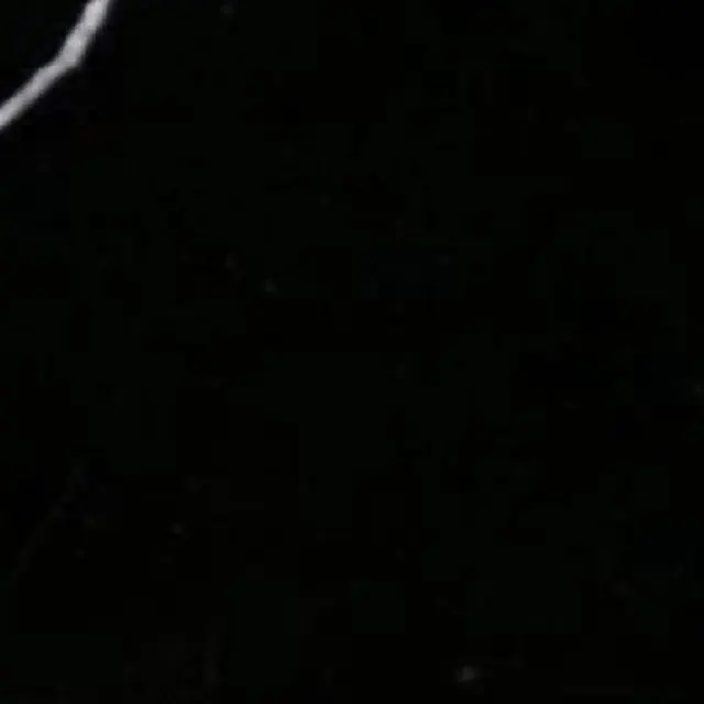 Nero Marquina marble