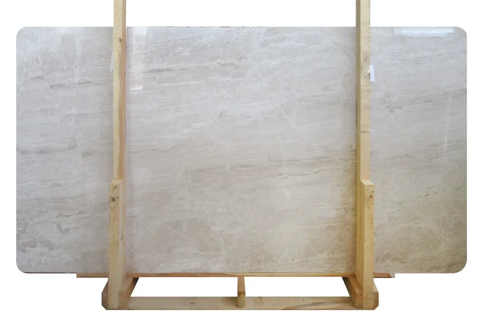 Vanilla Serpeggiante marble tiles